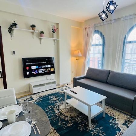 Newly Furnished Cozy One Bed Room Apartment 2 Bathroom City View Dubai Esterno foto