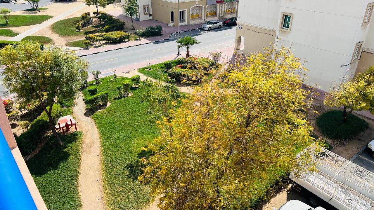 Newly Furnished Cozy One Bed Room Apartment 2 Bathroom City View Dubai Esterno foto